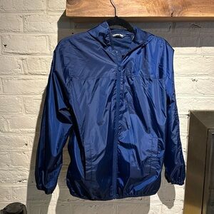 Boys Large packable rain jacket.